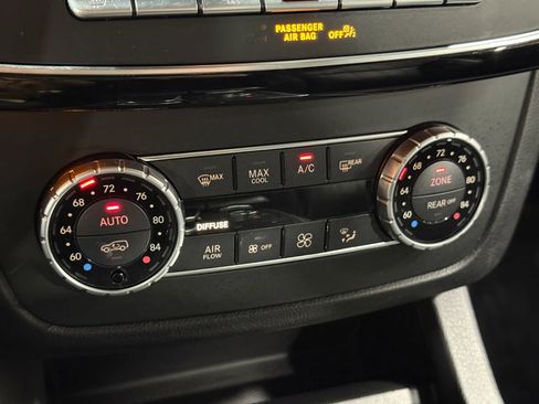 Used 2018 Mercedes-Benz GLS 450 4MATIC w/ Premium Package image 40