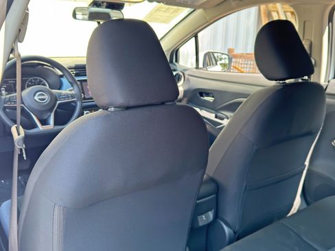 Used 2025 Nissan Versa SV w/ Trunk Package FWD image 29