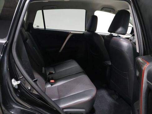 Used 2014 Toyota RAV4 LE image 20