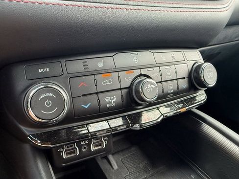 Used 2024 Dodge Durango R/T image 24