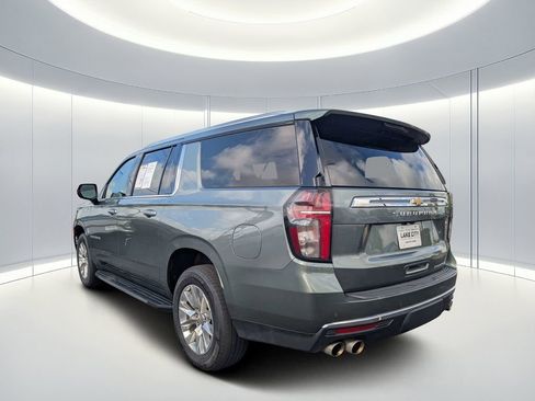 Used 2023 Chevrolet Suburban Premier AWD/4WD image 6