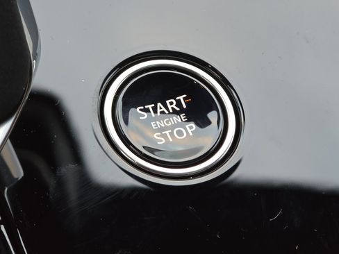 New 2025 Land Rover Range Rover Sport Dynamic SE image 12