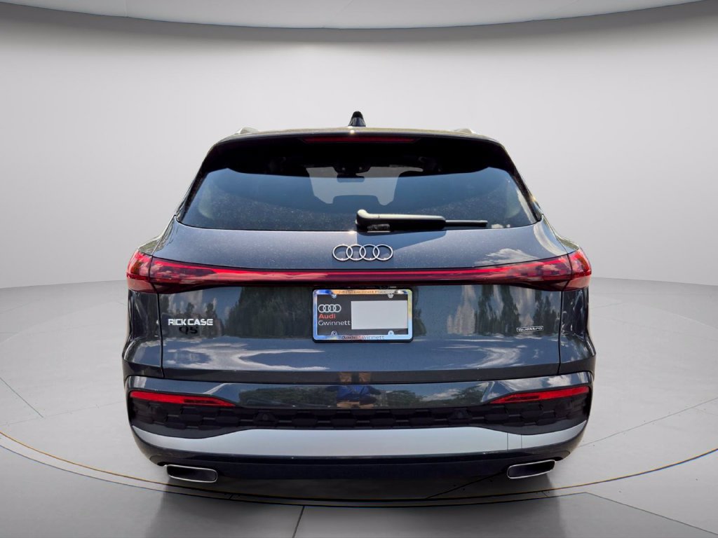 Certified 2025 Audi Q5 Premium AWD/4WD image 5