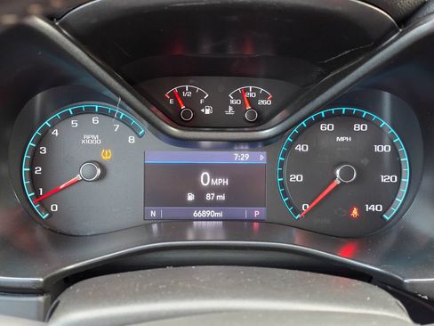 Used 2020 Chevrolet Colorado Z71 AWD/4WD image 23