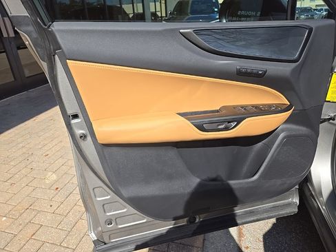Certified 2025 Lexus NX 250 FWD w/ Premium Package image 20