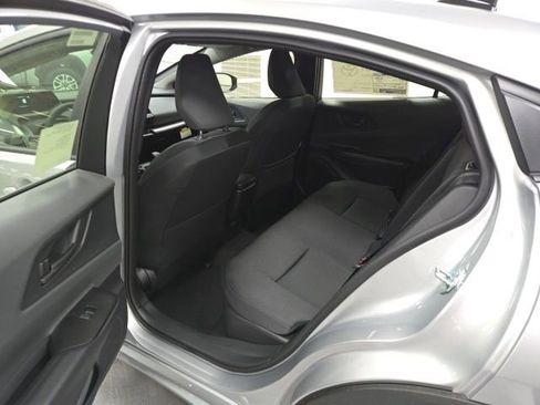 New 2026 Toyota Prius LE image 14