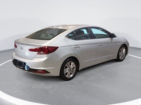 Used 2020 Hyundai Elantra SEL FWD image 5