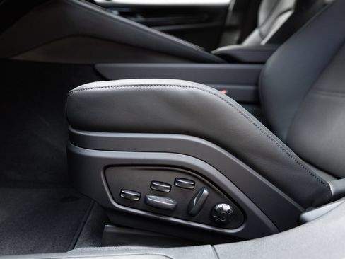 New 2026 Porsche Panamera GTS AWD/4WD image 23