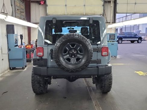 Used 2015 Jeep Wrangler Sport image 4