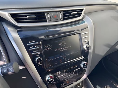 Used 2023 Nissan Murano SL AWD/4WD image 8