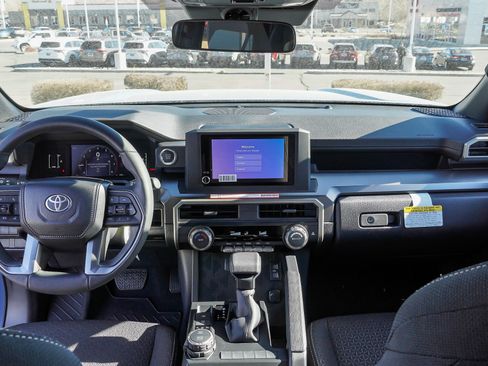 New 2026 Toyota 4Runner SR5 image 30