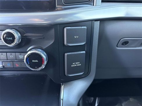 Used 2025 Ford F150 Lariat w/ Equipment Group 501A Mid image 21