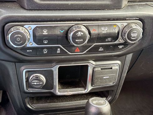 Used 2023 Jeep Wrangler Unlimited Sport w/ Xtreme 35 Tire Package AWD/4WD image 16