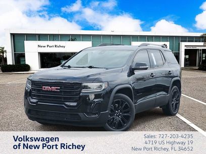 Used 2023 GMC Acadia SLE w/ Driver Convenience Package
