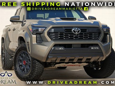 Used 2024 Toyota Tacoma TRD Sport w/ TRD Sport Premium Package AWD/4WD image 2