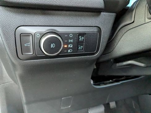 Used 2023 Ford Escape Platinum w/ Class II Trailer Tow Package AWD/4WD image 23