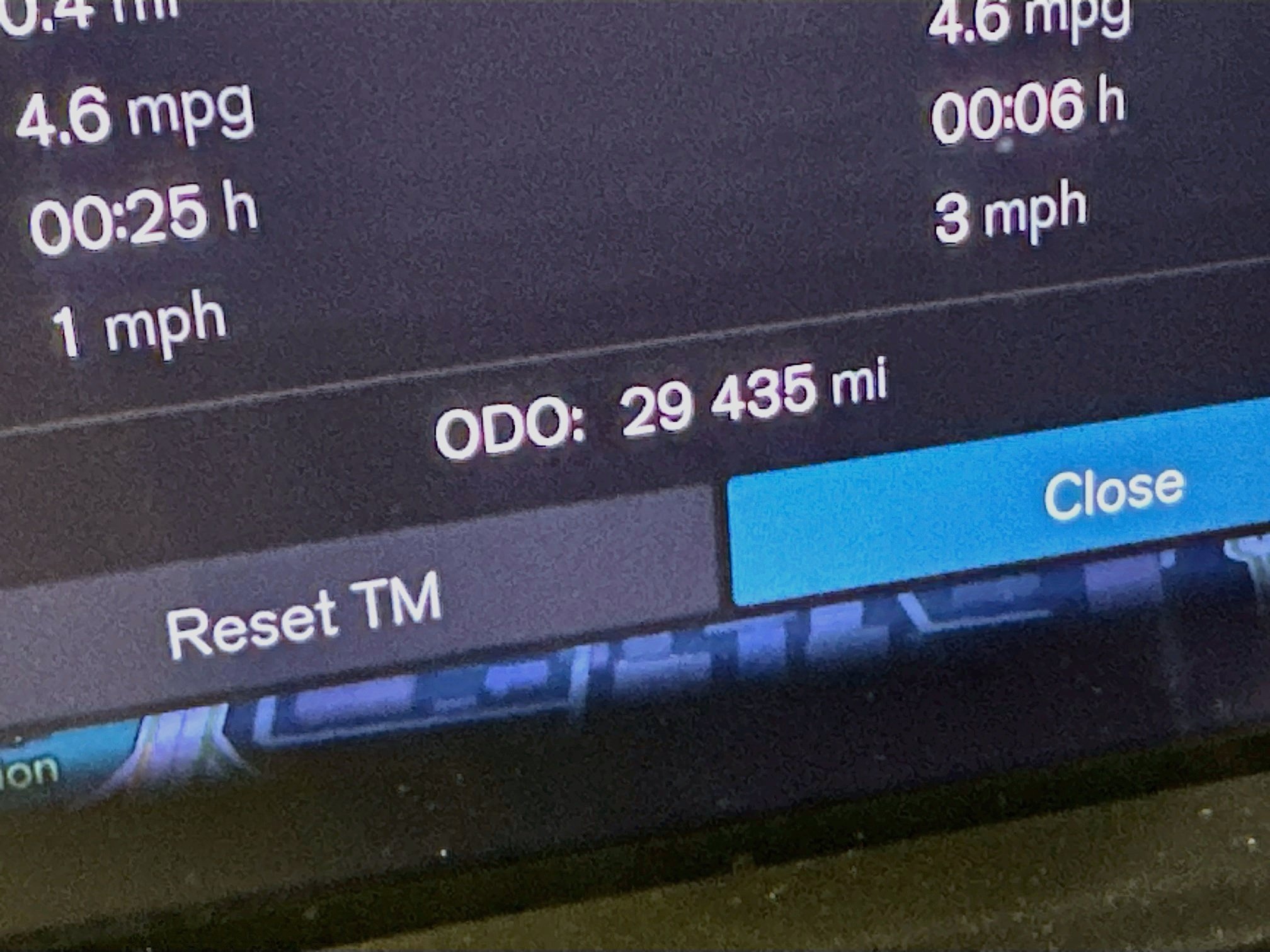 Used 2025 Volvo XC40 B5 Plus AWD/4WD image 19