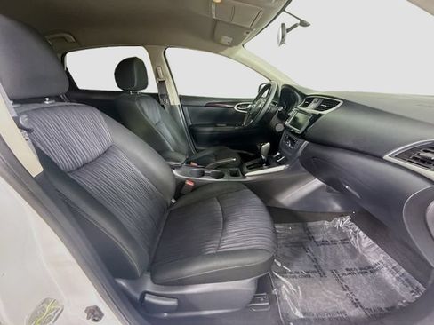 Used 2019 Nissan Sentra SV FWD image 25