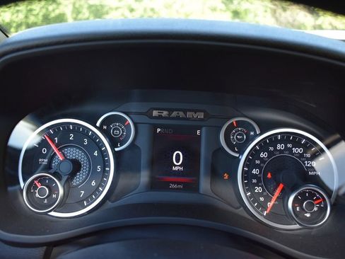 New 2026 RAM 2500 Tradesman AWD/4WD image 13