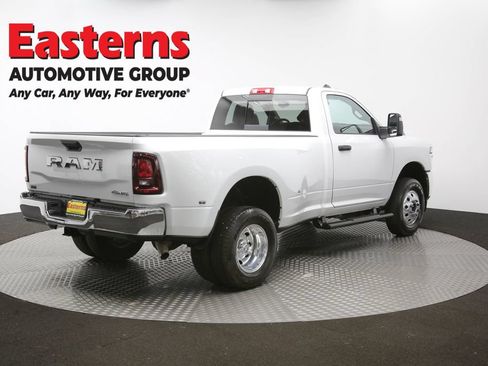 Used 2025 RAM 3500 Tradesman AWD/4WD image 40