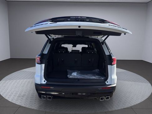 New 2026 GMC Acadia Elevation image 24