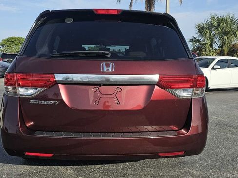 Used 2016 Honda Odyssey EX image 4