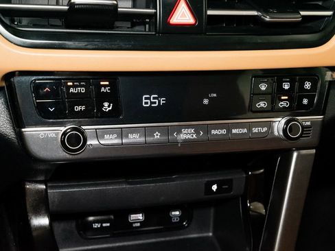 Used 2024 Kia Seltos SX AWD/4WD image 21