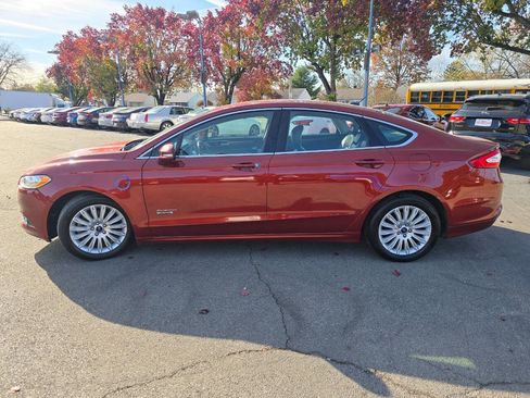 Used 2014 Ford Fusion Energi SE image 10