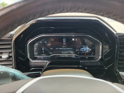 Used 2023 GMC Sierra 1500 SLT w/ SLT Premium Package image 15