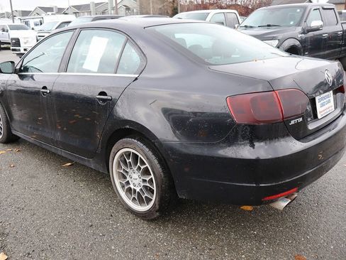 Used 2013 Volkswagen Jetta SE image 3