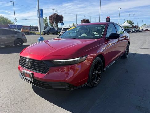 Used 2025 Honda Accord SE image 3