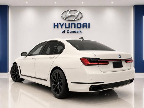 Used 2020 BMW 740i xDrive w/ Cold Weather Package AWD/4WD image 2