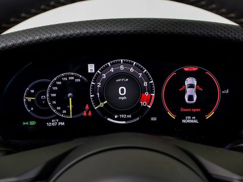 Used 2026 Porsche 911 GT3 RWD image 24