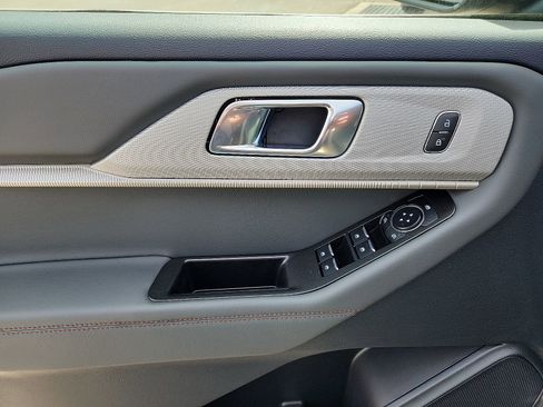 New 2026 Ford Explorer Active w/ Active Comfort Package image 14