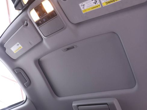 Certified 2020 Honda Pilot Touring image 16