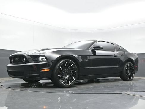 Used 2014 Ford Mustang GT Premium w/ Electronics Package RWD image 16