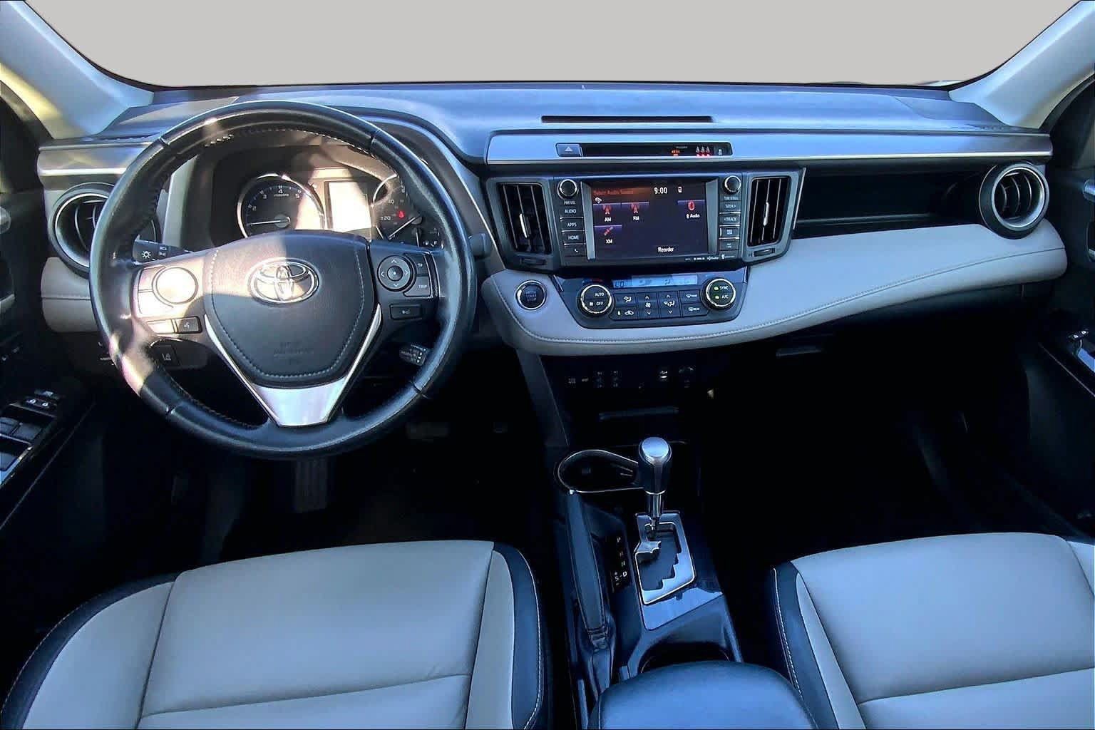 Used 2017 Toyota RAV4 Limited FWD image 15
