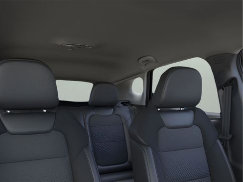 New 2026 Chevrolet Trax LT w/ LT Convenience Package FWD image 42