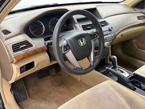 Used 2009 Honda Accord EX image 4