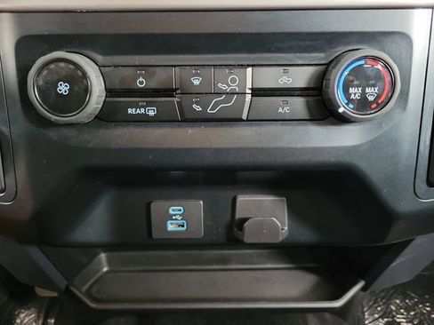 Used 2023 Ford F150 XLT image 10