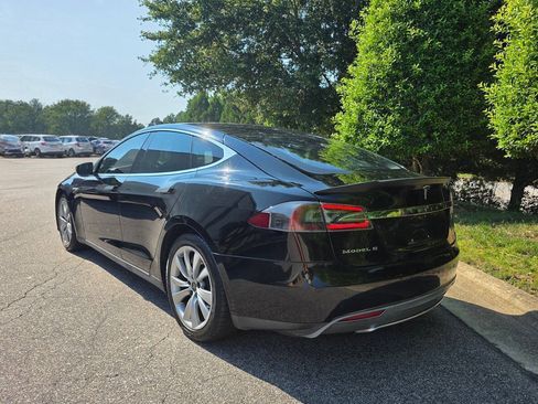 Used 2014 Tesla Model S P85 RWD image 3
