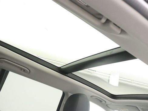 New 2026 Mercedes-Benz GLS 450 4MATIC image 14