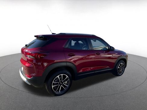 Used 2025 Chevrolet TrailBlazer LT image 14