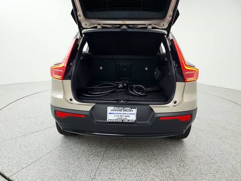 Used 2023 Volvo XC40 Recharge Ultimate w/ Protection Package Premier AWD/4WD image 16