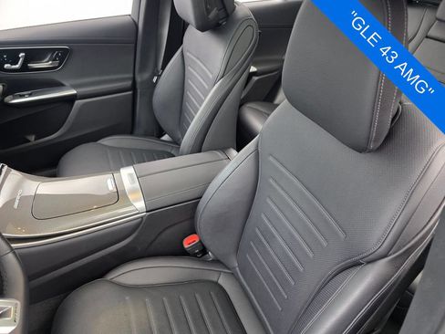 Used 2025 Mercedes-Benz GLC 43 AMG 4MATIC image 11