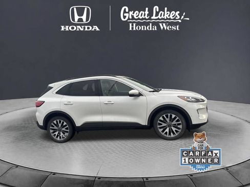 Used 2020 Ford Escape Titanium AWD/4WD image 3