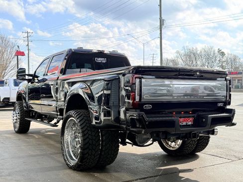 Used 2025 Ford F450 Platinum w/ Platinum Plus Package image 5