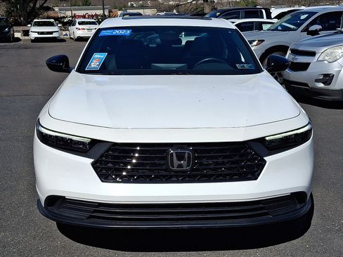 Used 2023 Honda Accord Sport image 2