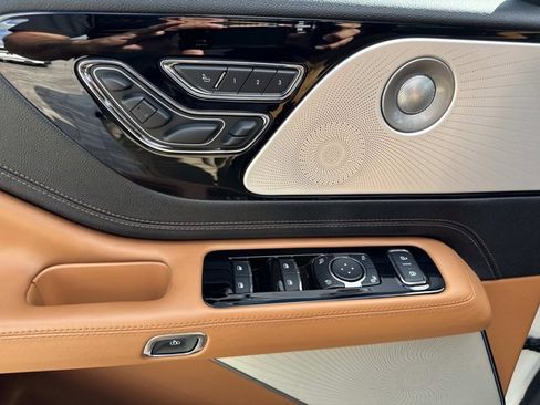 Certified 2024 Lincoln Aviator Black Label w/ Class IV Trailer Tow Package image 13