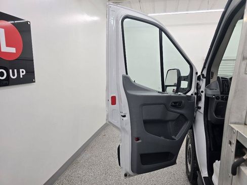 Used 2017 Ford Transit 250 138 RWD image 20